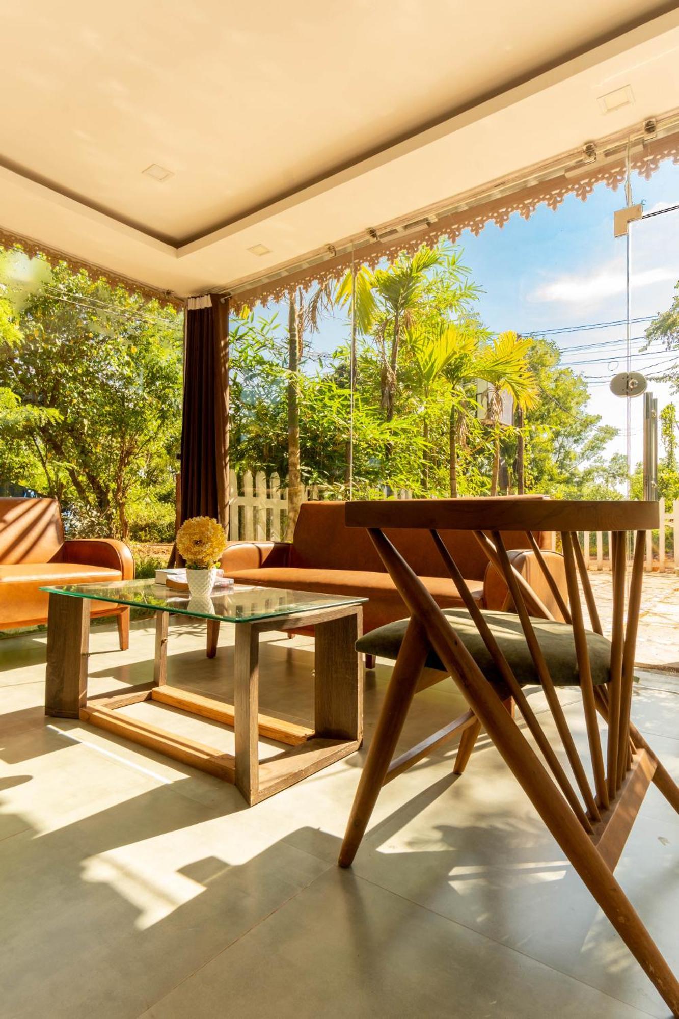 Lotus Feet Beach Resort Morjim Exterior photo